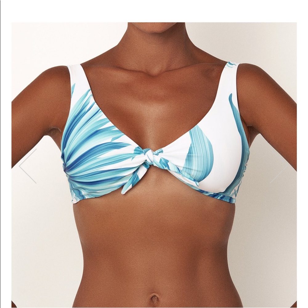 Vaya Island blue and white bikini top